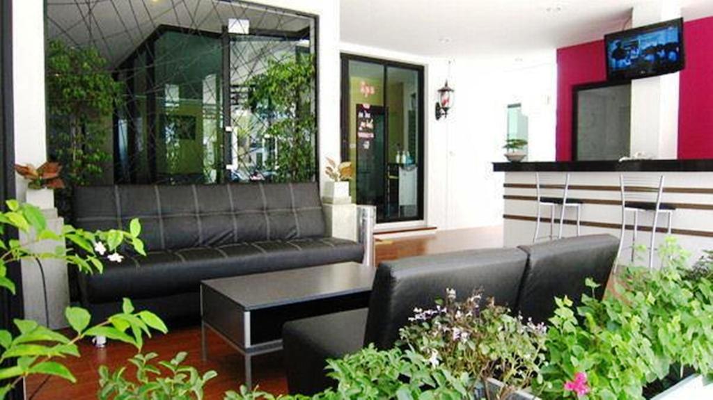 Centana Apartment Bangkok Exterior photo